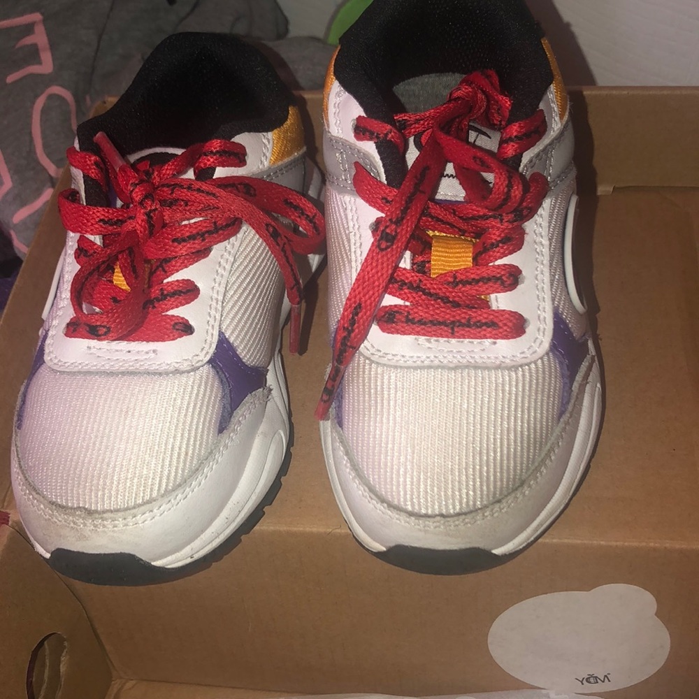 Champion sneakers